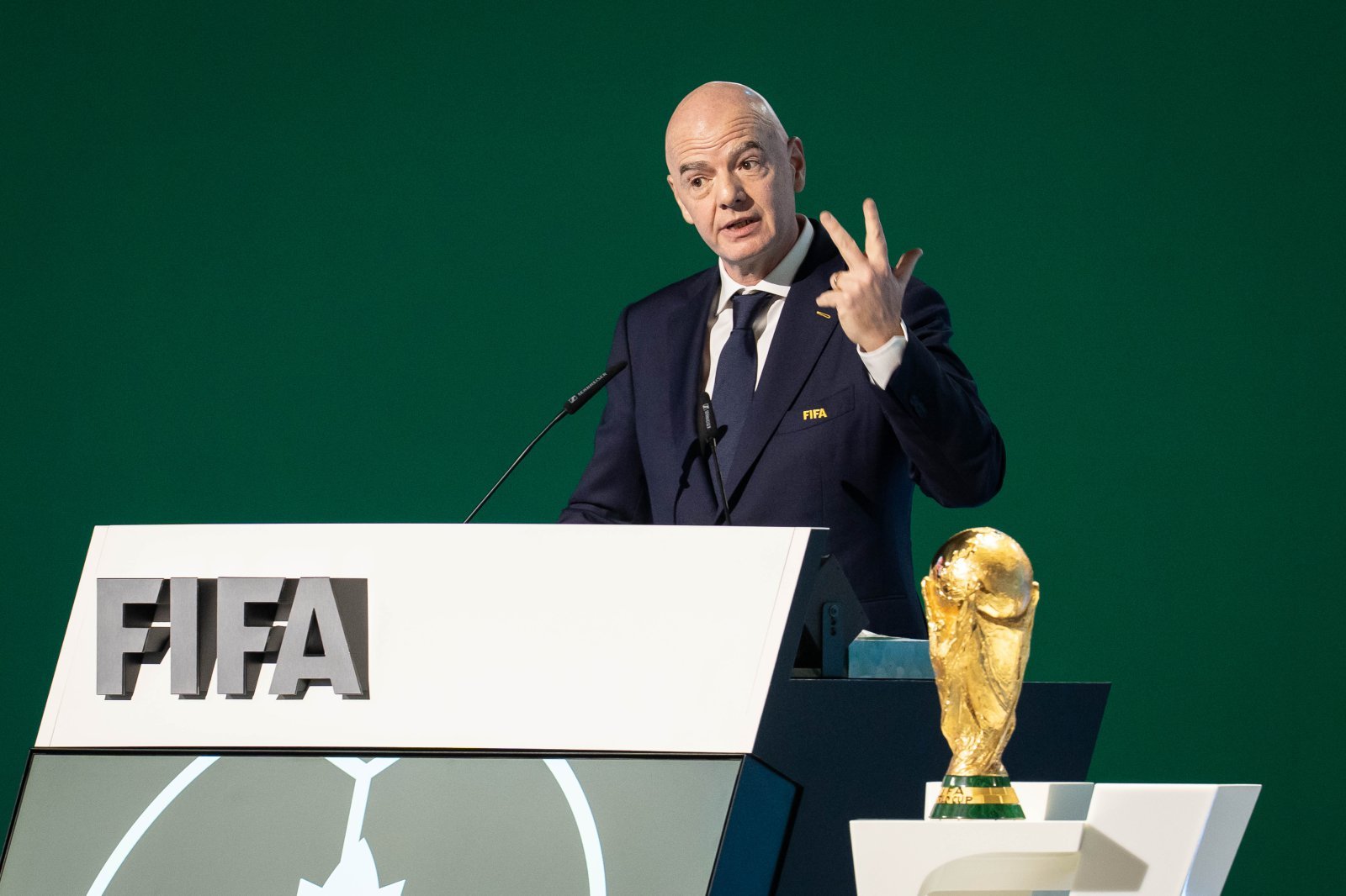 인판티노 FIFA 회장, 4선 도전 선언…내년 3월 모로코서 선거