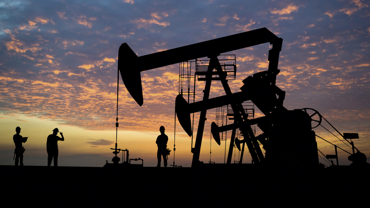 Öl: Anhaltende Blockade der Straße von Hormus treibt weiterhin die Preise