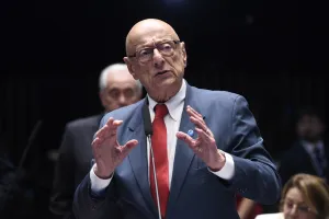 Sabatina do Messias: Senador diz que “não é republicano” indicar “jovens” para o STF