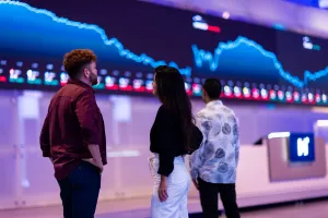 Ibovespa Futuro cai com tensão geopolítica e decisões sobre juros do Fed e BC