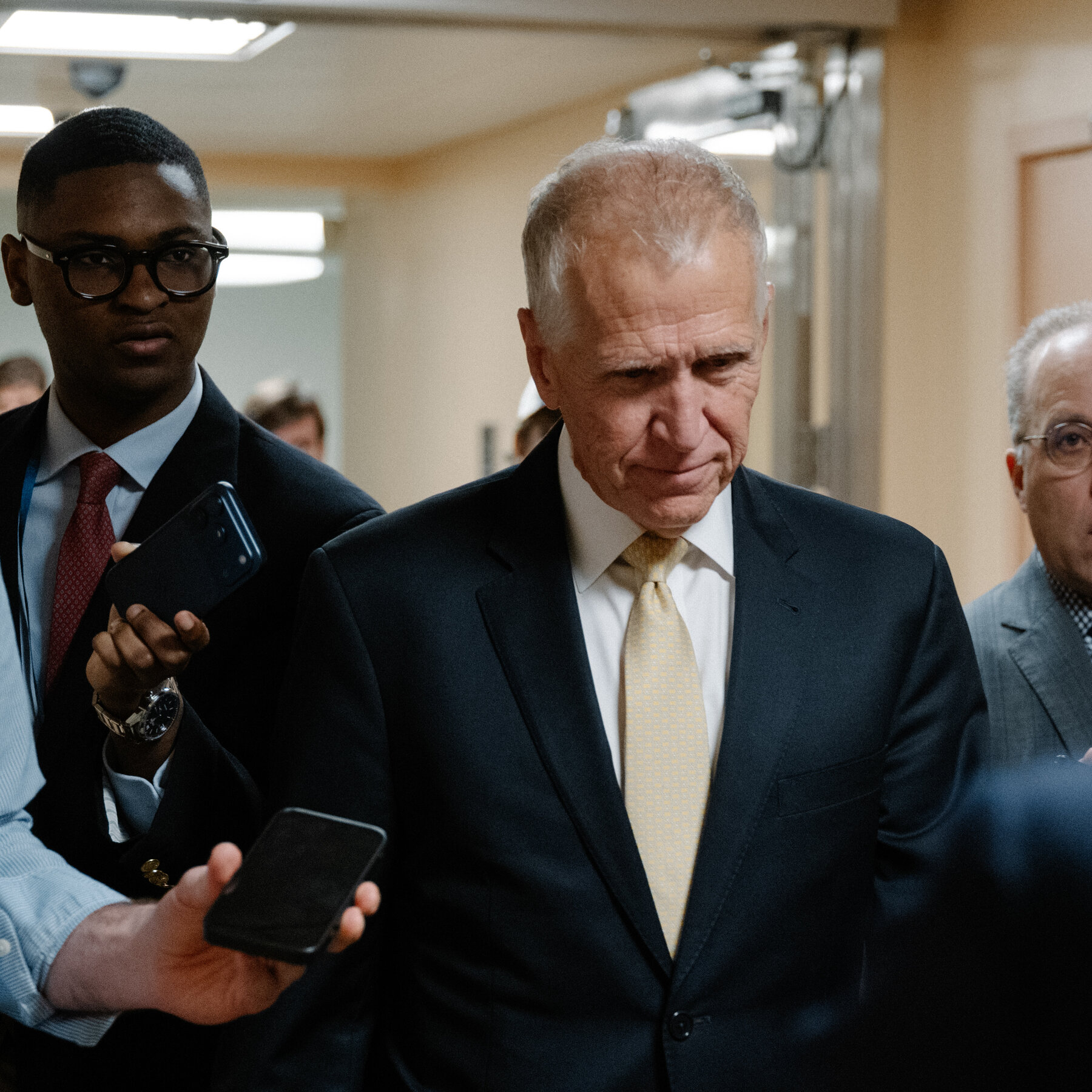 Thom Tillis Is Prepared to Advance Kevin Warsh After U.S. Drops Fed Inquiry