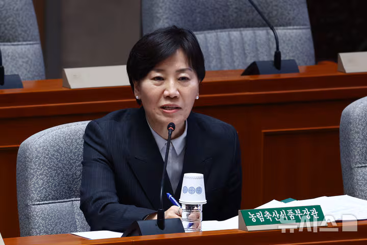 송미령 농식품부 장관 “비료 8월 말까지 안정적 공급 가능...농협 2차 개혁안 마련 중”