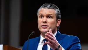 Bitcoin als “Waffe gegen China”: US-Kriegsminister bezieht Stellung