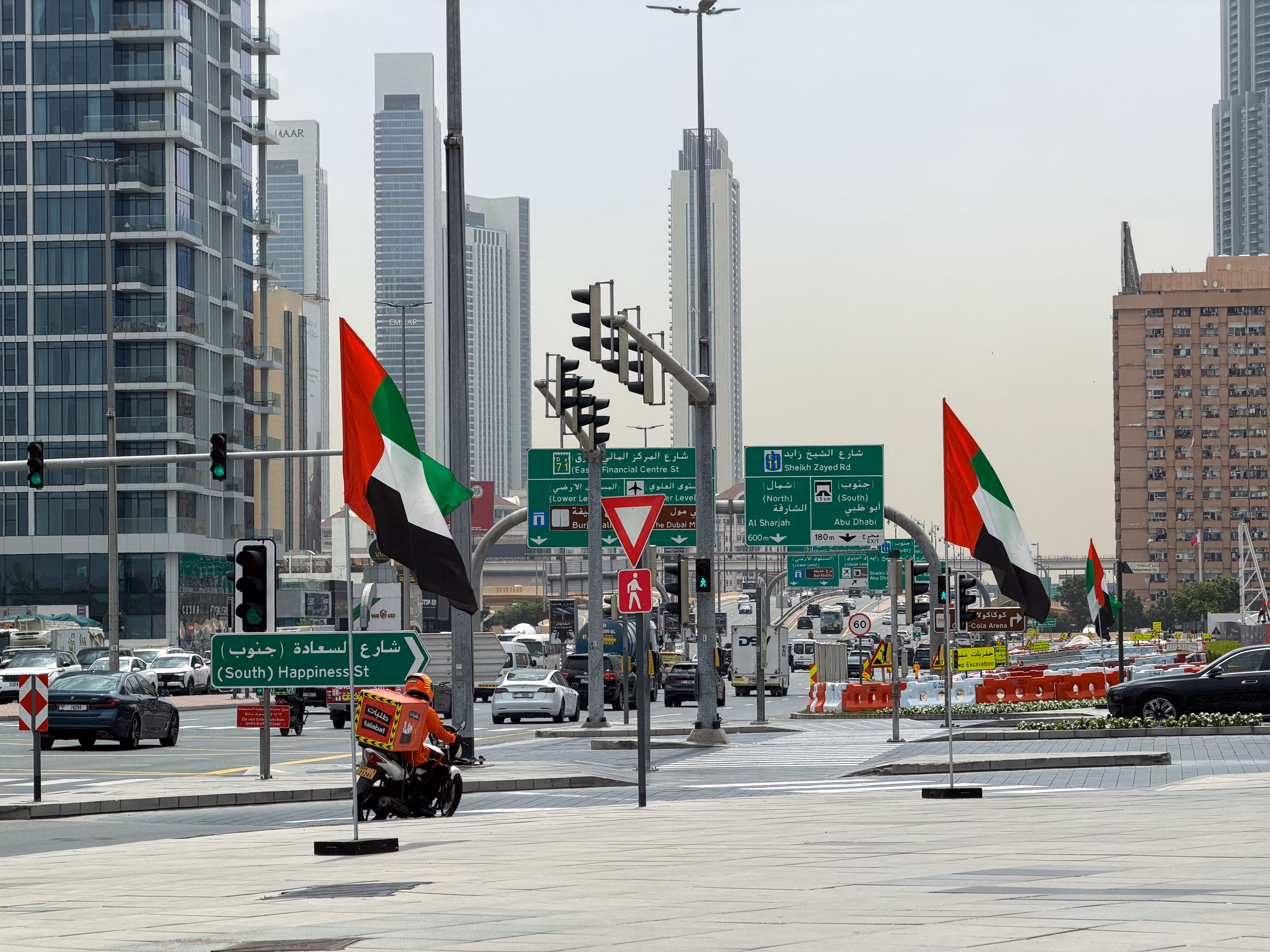 Emiratos elige bien el momento para salir de la OPEP