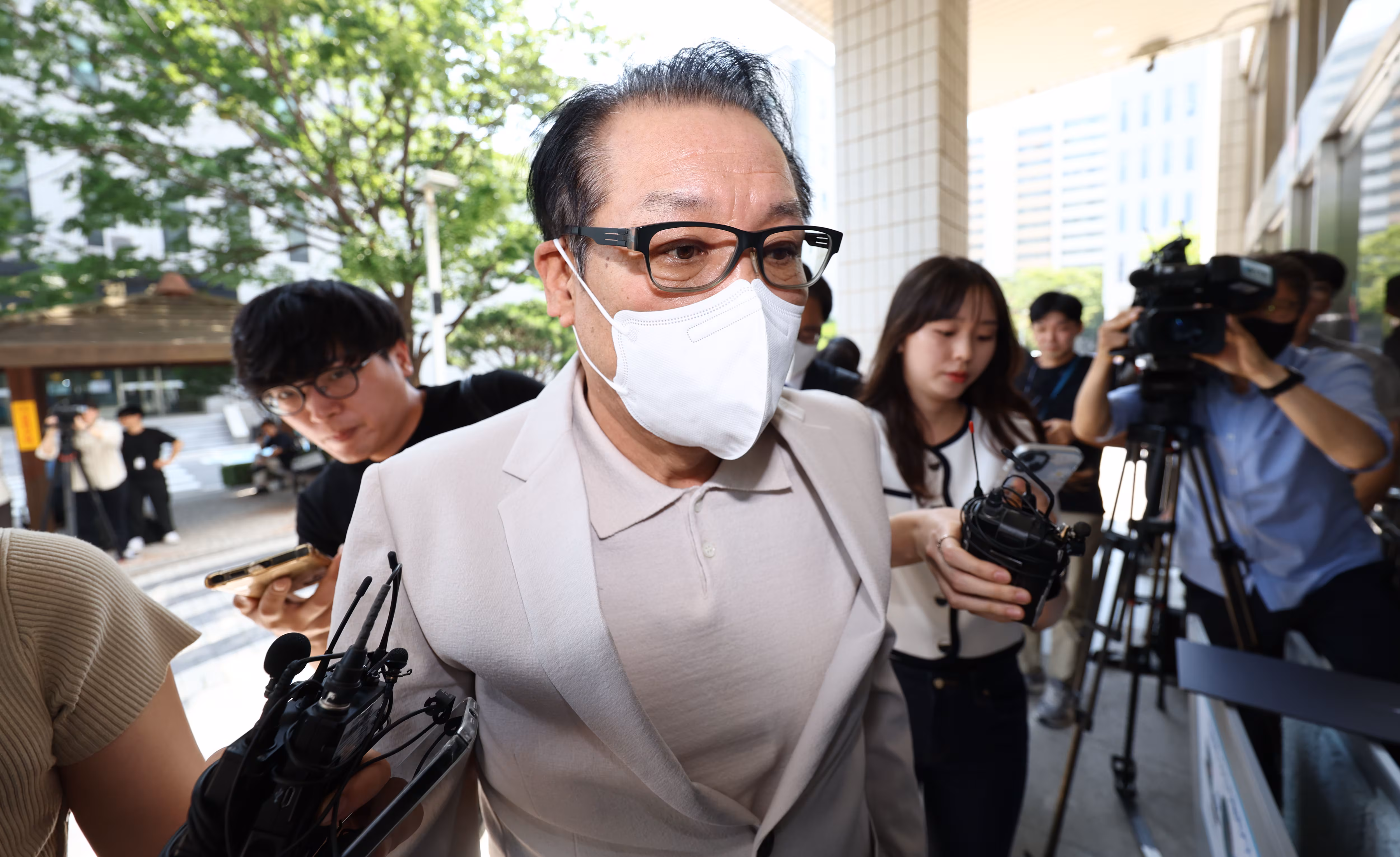 특검, ‘통일교 금품’ 징역 6년 건진법사에 징역 2년 추가 구형