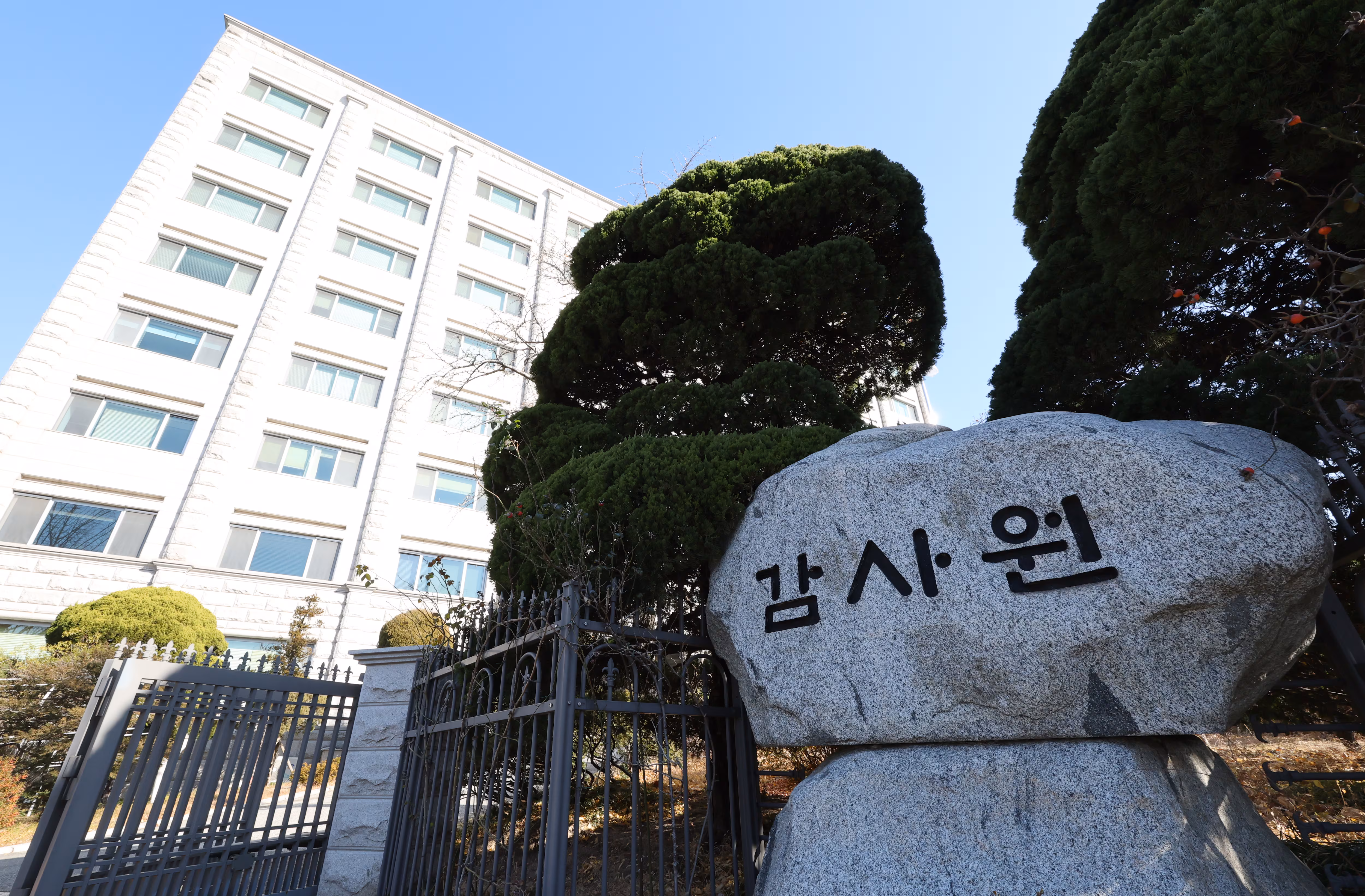 [단독] 국세청 잘못으로 엉뚱한 기업·개인 세무조사… 54억원 세금 폭탄