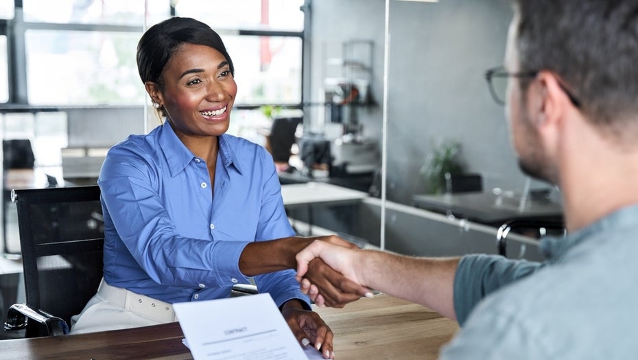 Deutschland sucht KI-Experten: 9.000 offene Stellen allein im IT-Sektor