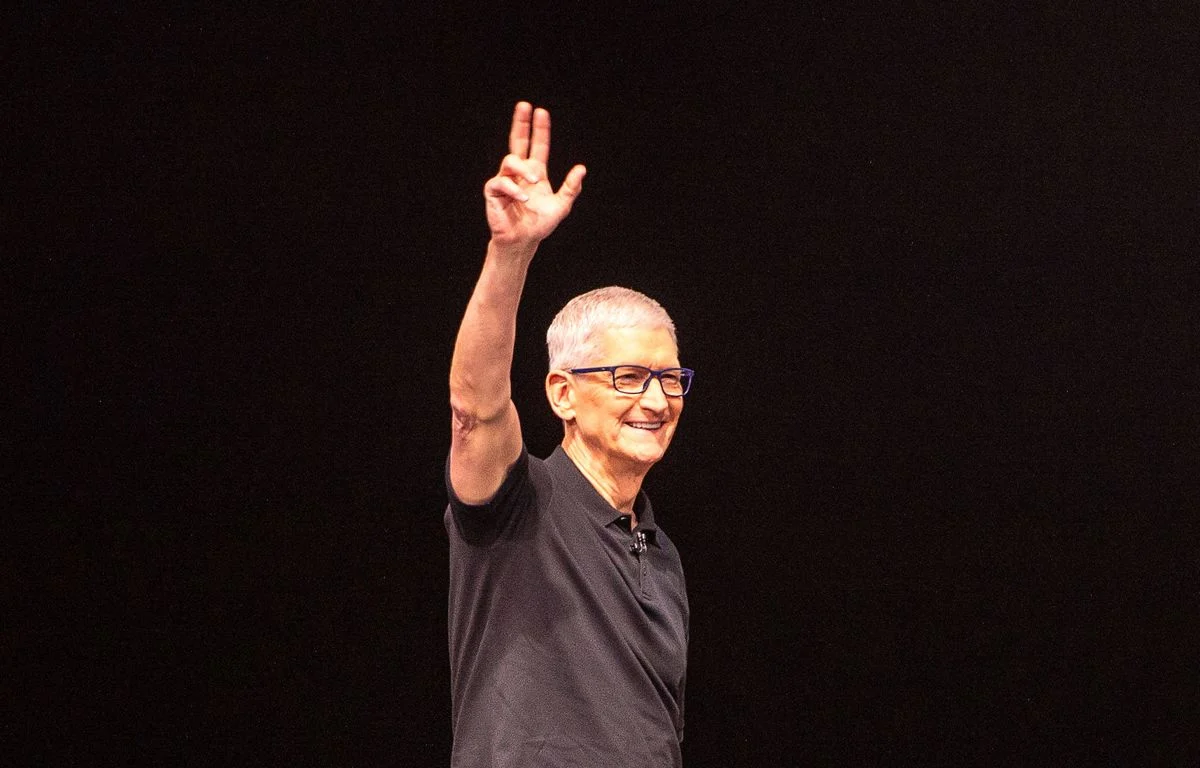 Successeur de Steve Jobs, Tim Cook va quitter la direction d’Apple début septembre et sera remplacé par John Ternus
