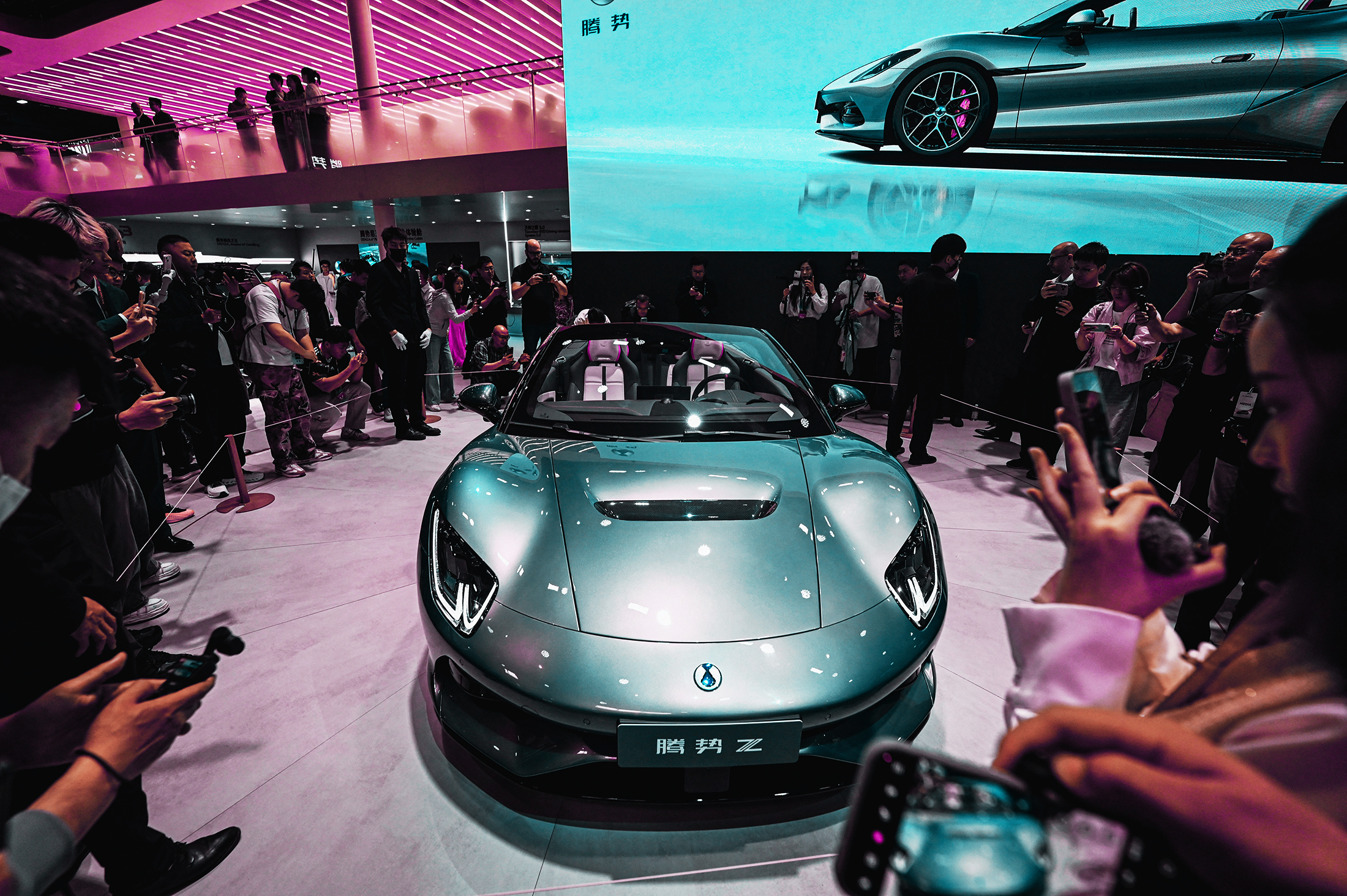 China’s High-Tech $17,000 Cars Are Winning Over Americans — You Just Can’t Buy Them Here