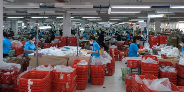 Au Vietnam, les usines d’habillement profitent de la politique douanière de Donald Trump