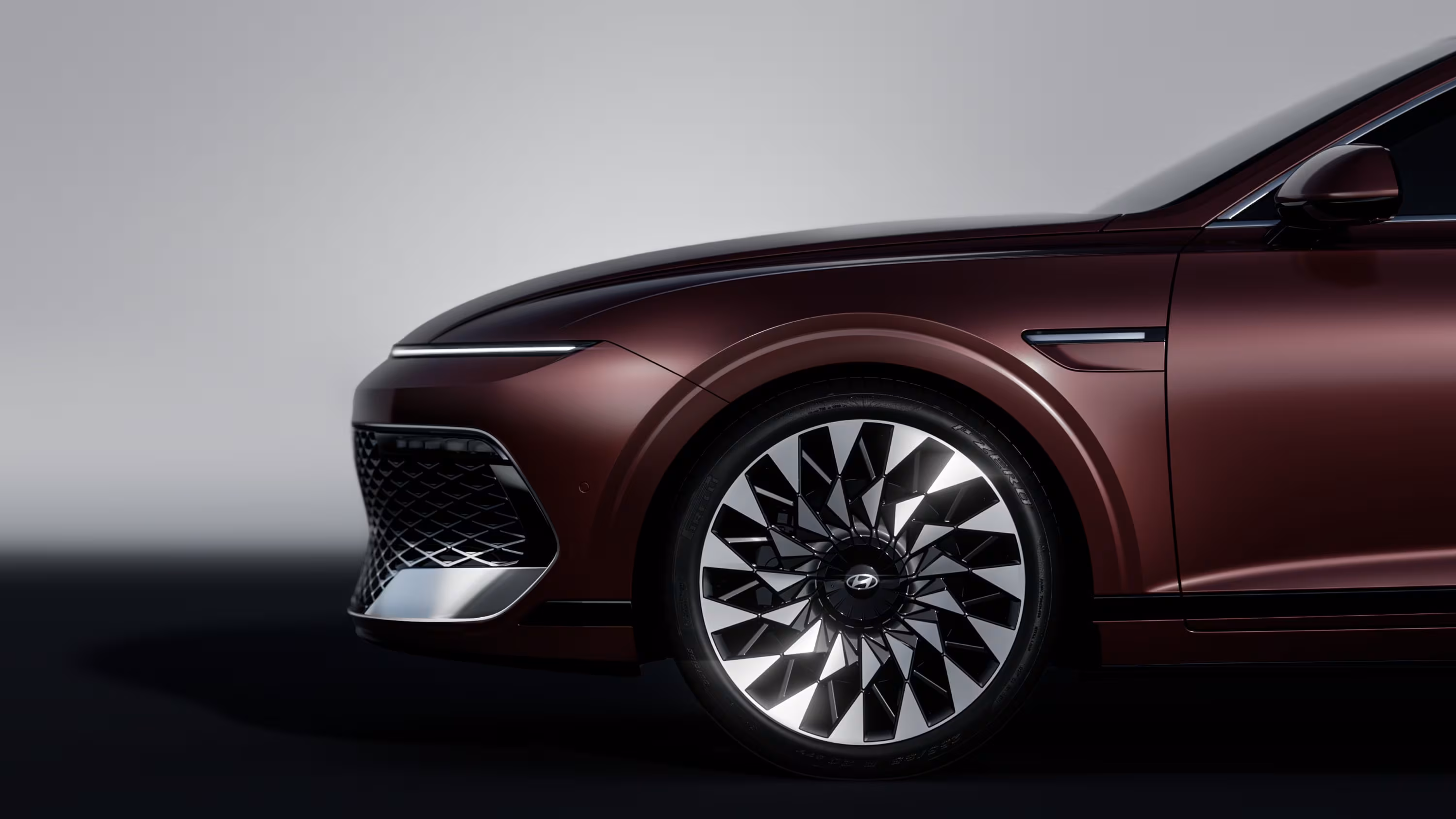 현대차, 그랜저 부분변경 디자인 공개… “신차급 변화”