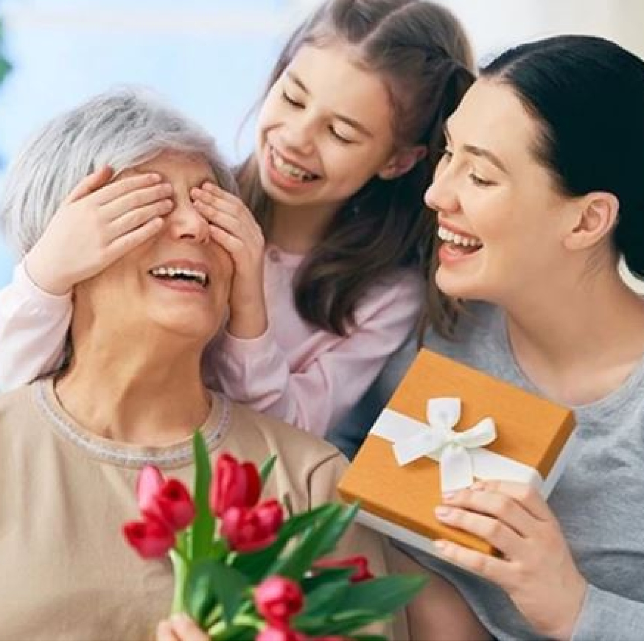 Her 10 kişiden 9’u annesine hediye alıyor