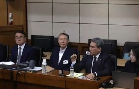 내란전담재판부 첫 선고, 尹 형량 1심보다 2년 늘었다