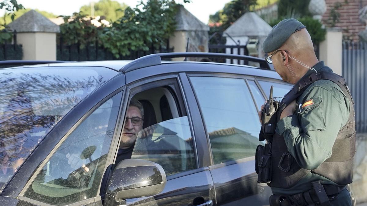 La Guardia Civil envía a la juez el primer informe del registro del zulo del caso Esther López