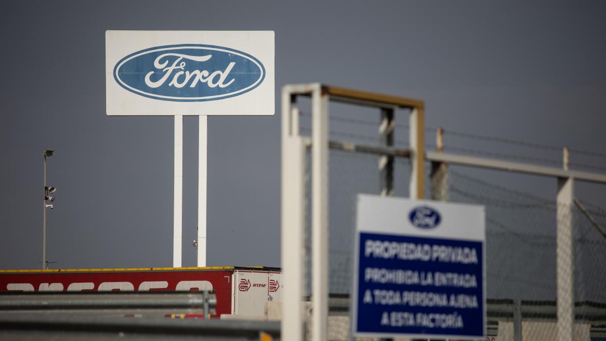 La visita del presidente de Ford Europa a la planta de Valencia esperanza a la plantilla