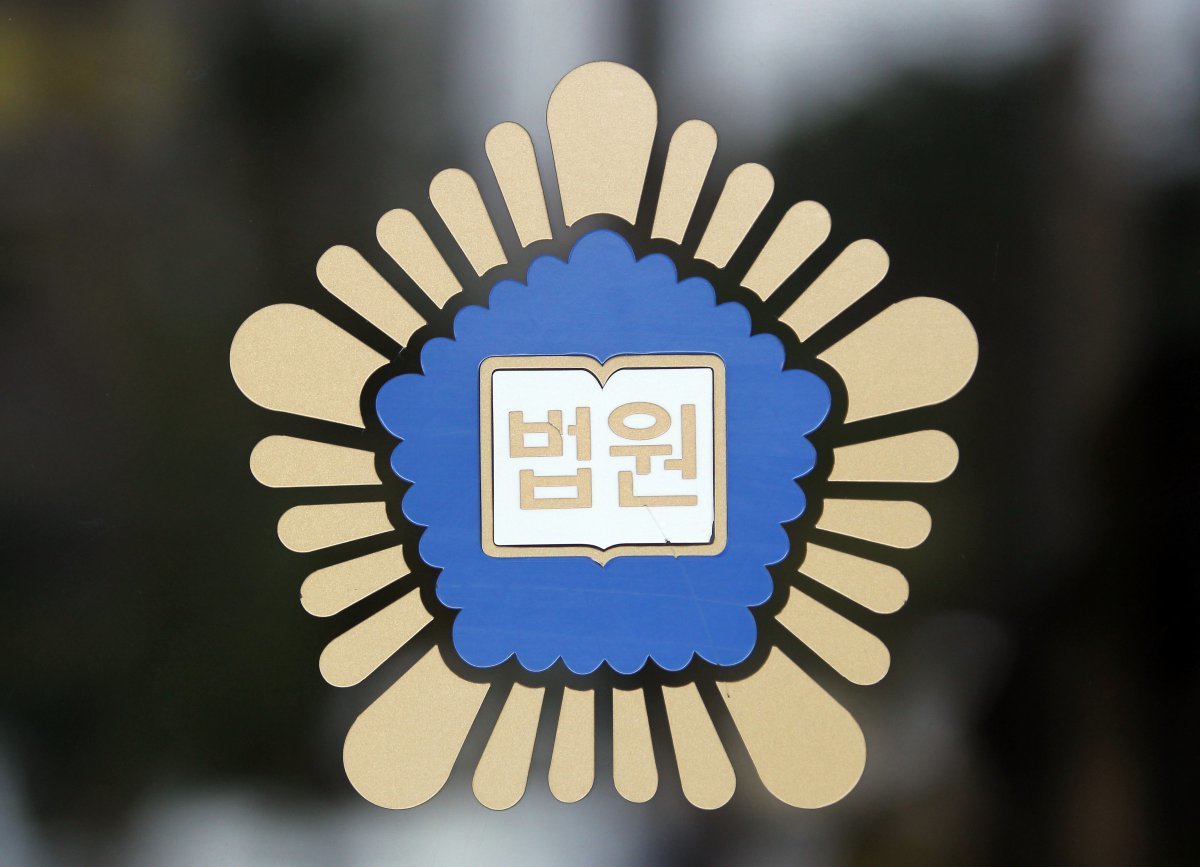 외국인노동자 몸에 에어건 쏜 사업주 구속…“도주 우려”