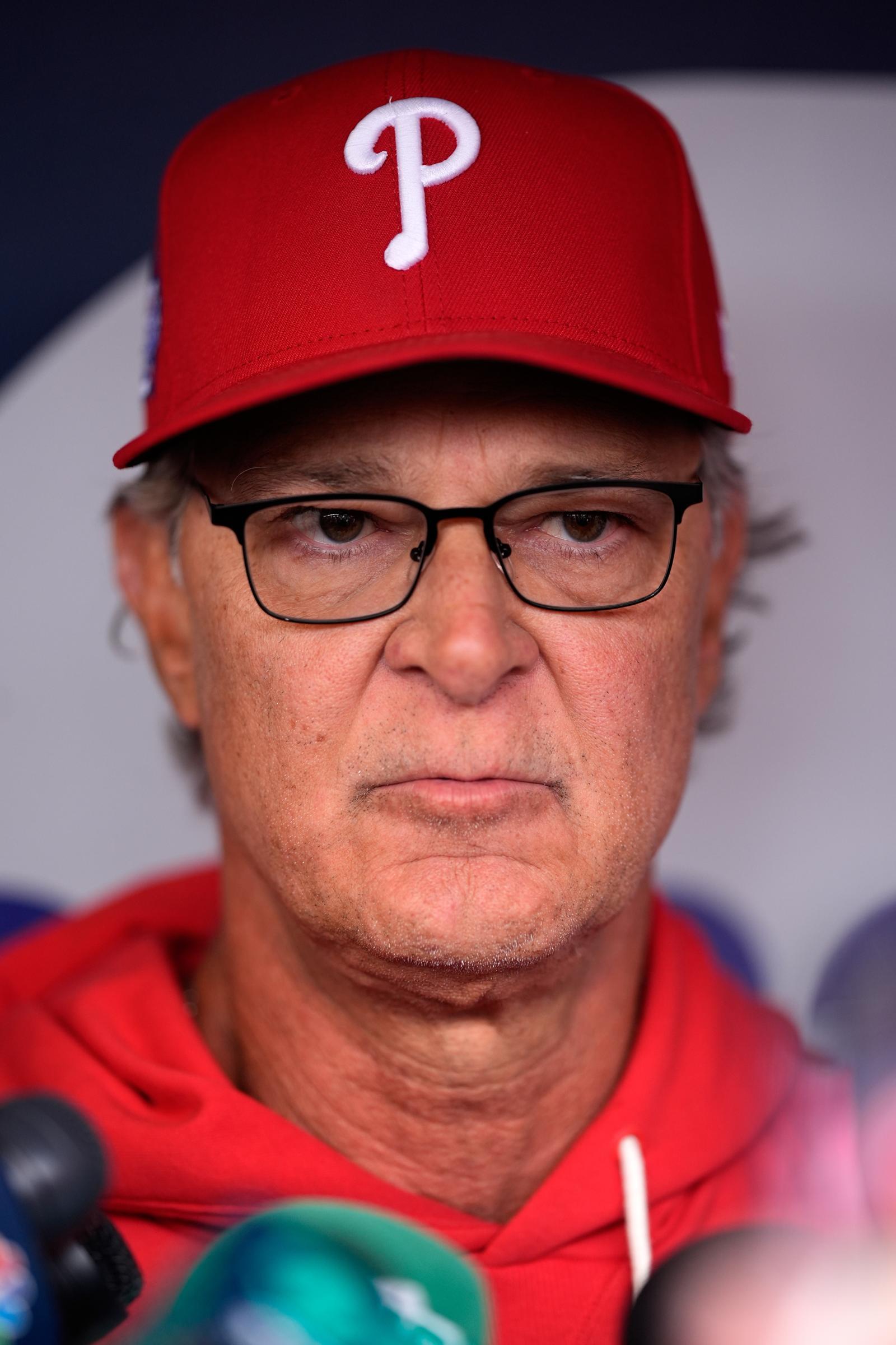 LA 다저스에서 류현진 지도했던 돈 매팅리, 아들이 단장인 팀에서 감독 대행…MLB 첫 부자 단장-감독 탄생