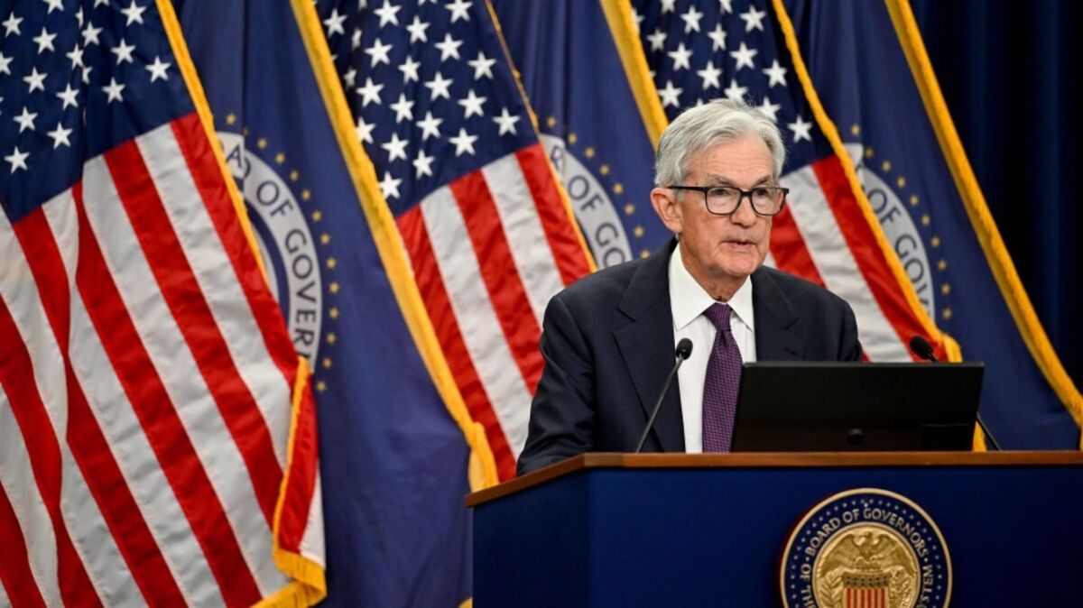 Powell Says He Has 'No Choice' But to Stay at Fed