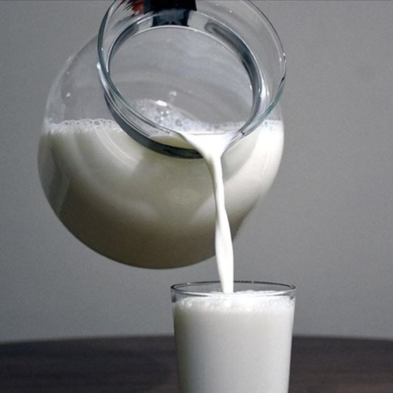 USK çiğ süt satış fiyatını açıkladı