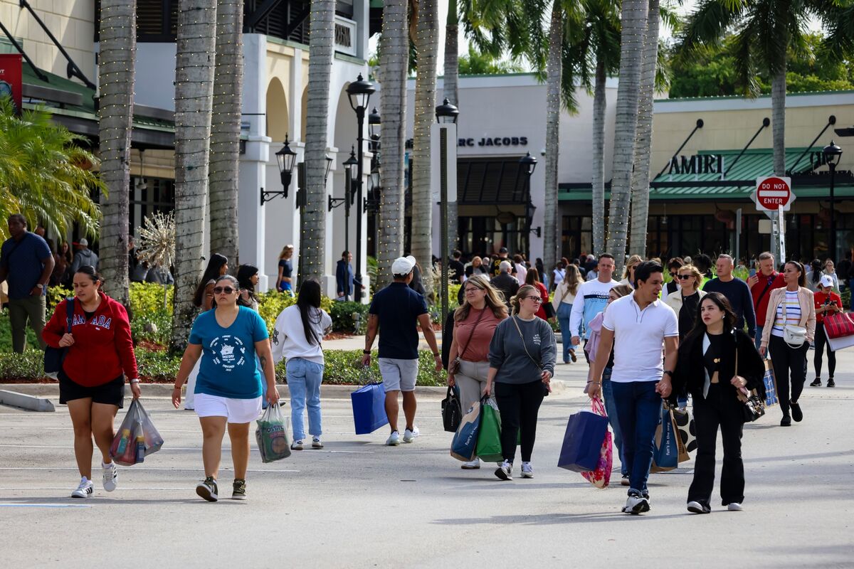 Tanger Beats Earnings Estimates as Gen Z Drives Return to Physical Stores