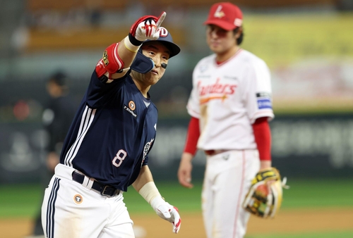 KBO's career hits leader sent to minors for 1st time since trade