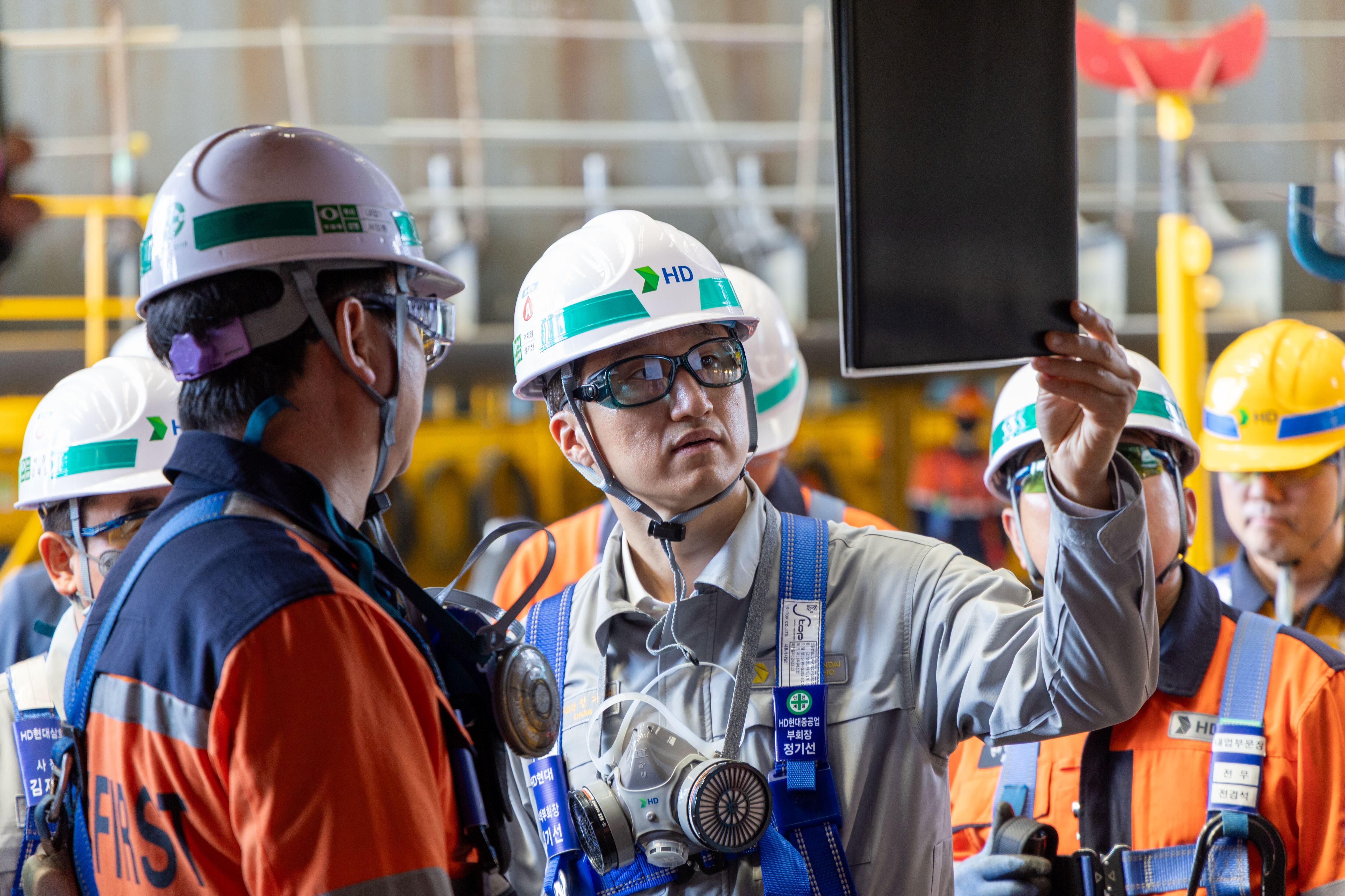 배 엔진이 AI 서버 돌린다, HD현대 AI 인프라 기업으로... 정기선號의 변신