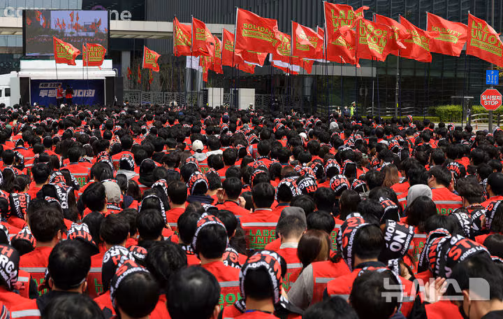 삼성바이오 노조, 다음달 창사 첫 전면 파업 강행 방침…사측 “6400억원 피해 우려”