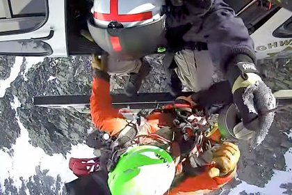 Альпинист выжил после падения со 152-метровой высоты