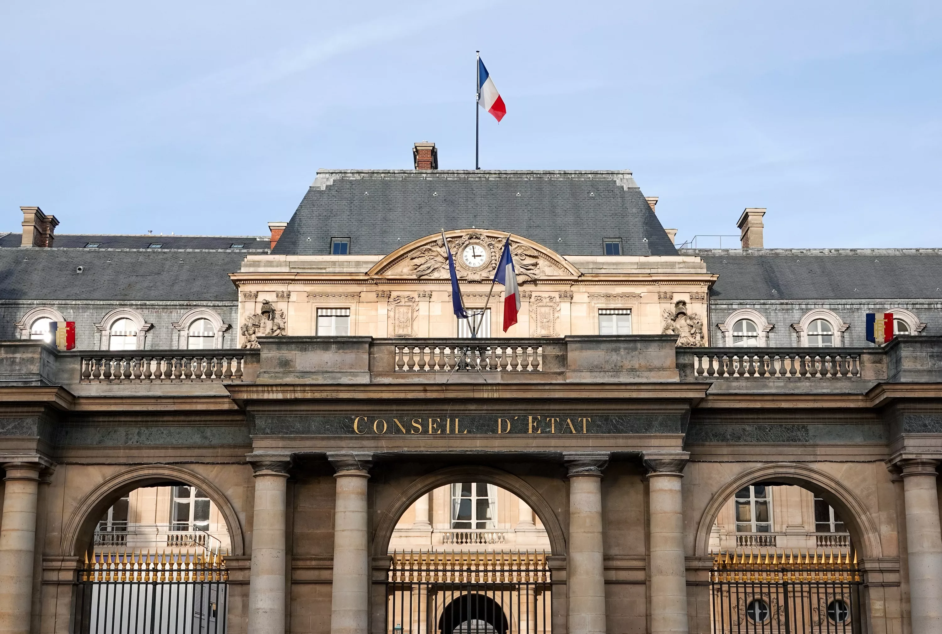 Recours contre le gouvernement sur le travail le 1er mai : «Il n’y a plus lieu» de statuer, juge le Conseil d’État