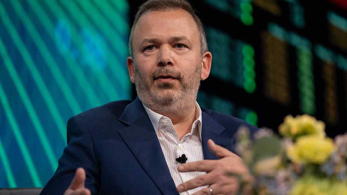 Blue Owl investors shun cut-price exit offer from Boaz Weinstein