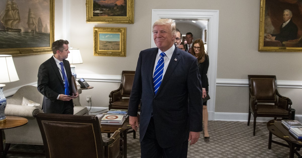 トランプ大統領、25日にTRUMPコイン保有者向け昼食会で講演予定