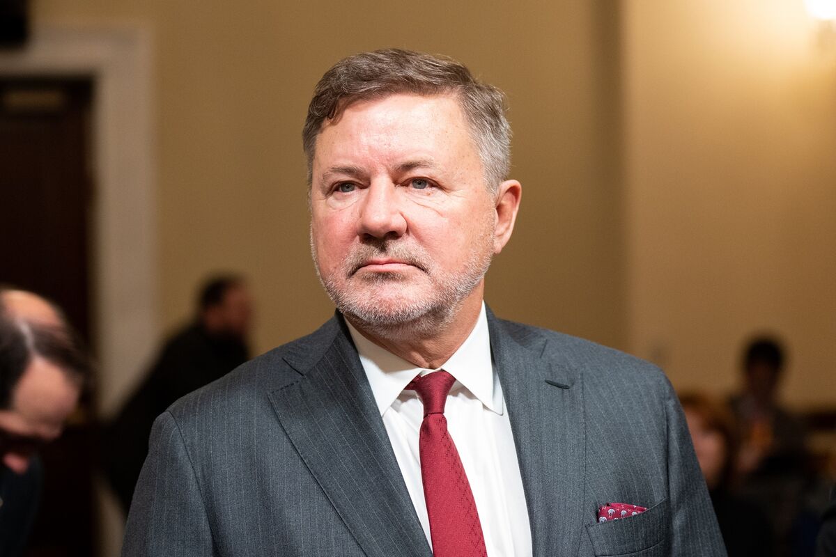 Red-State AGs Call Out Credit-Rating Companies Over ESG Policy