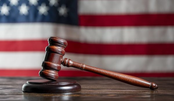 Elon Musk accuse Sam Altman d’avoir trahi la mission d’OpenAI lors d’un procès explosif