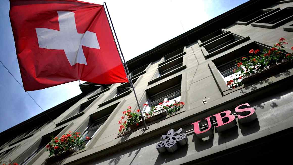 UBS profits soar 80%, fuelled by trading gains