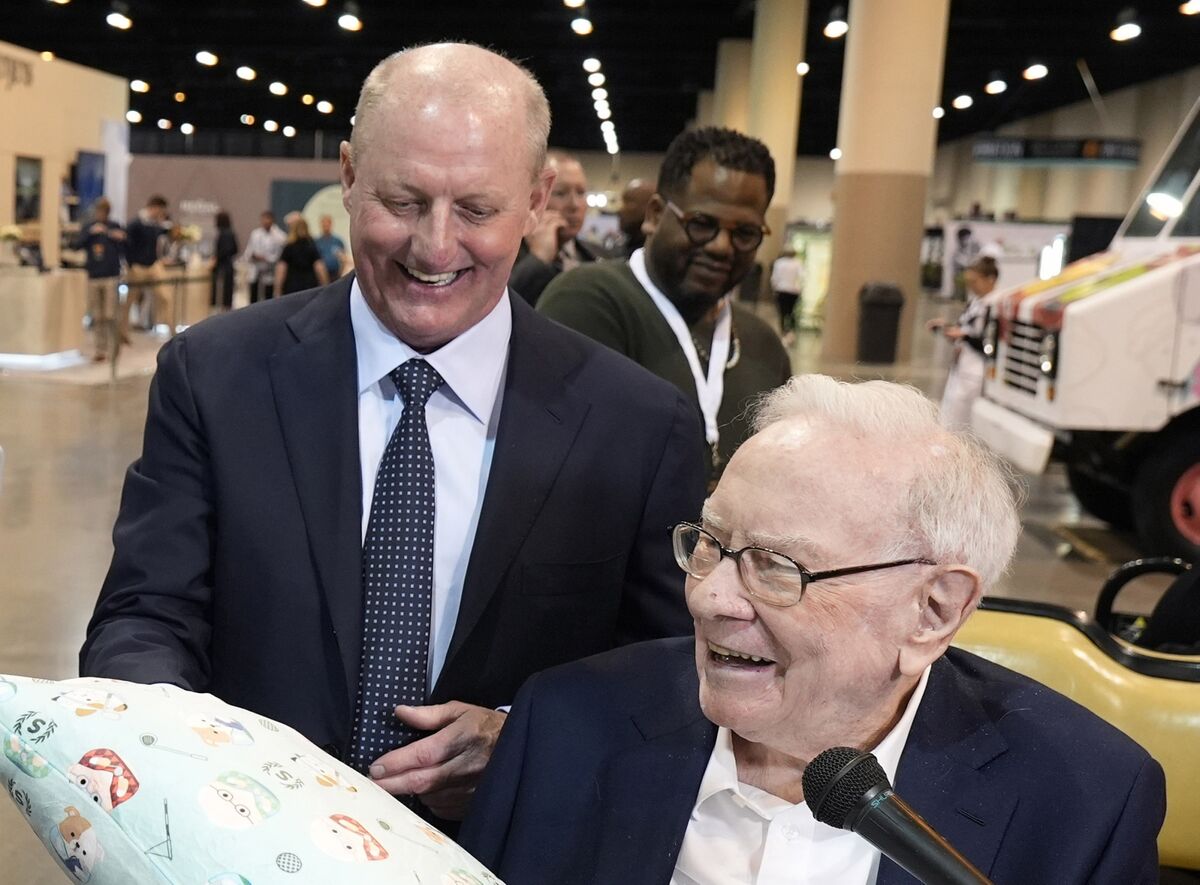 Berkshire’s Ailing Share Price Clouds Abel’s First Annual Meeting as CEO