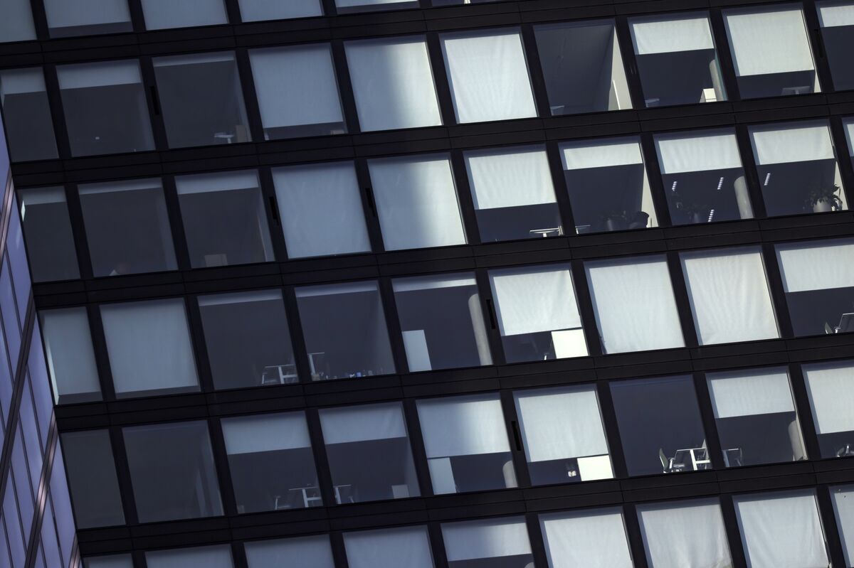 Deutsche Bank Takes Hit on Commercial Property, Flags It as Risk