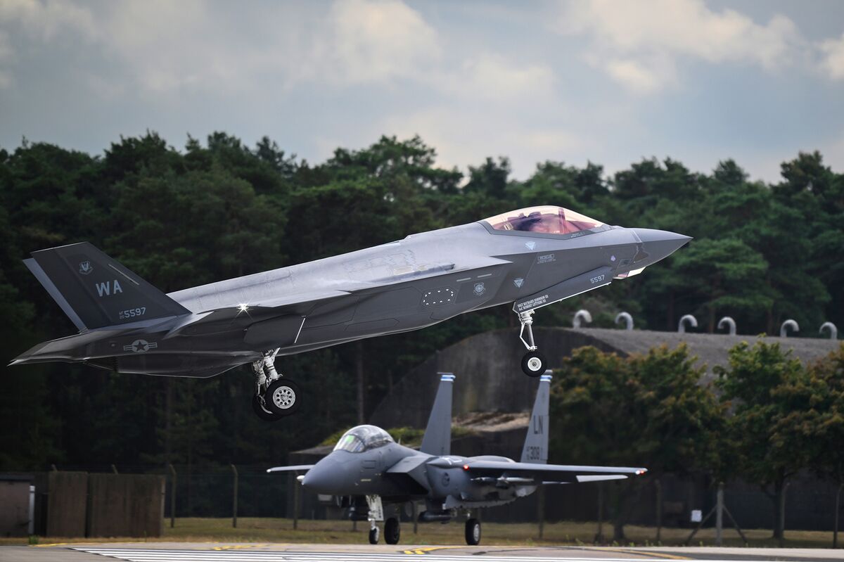 Budget Fears Weigh on Defense Stocks Ahead of Hegseth Testimony