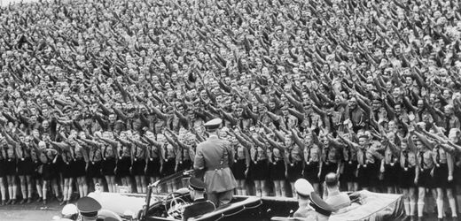 NSDAP-Mitglieder-Archiv: Erzählen Sie uns von Ihrer Familiengeschichte