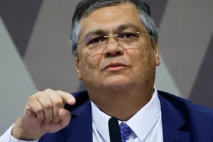 Dino defende penas mais duras para corrupção de juízes e obstrução de investigações