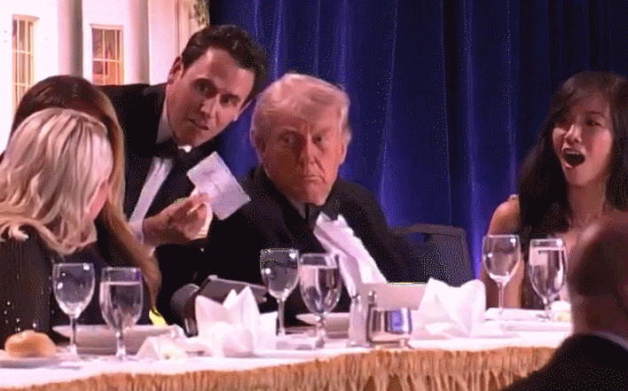 [속보]백악관 기자단 만찬서 총격음…트럼프 “총격범 체포” SNS