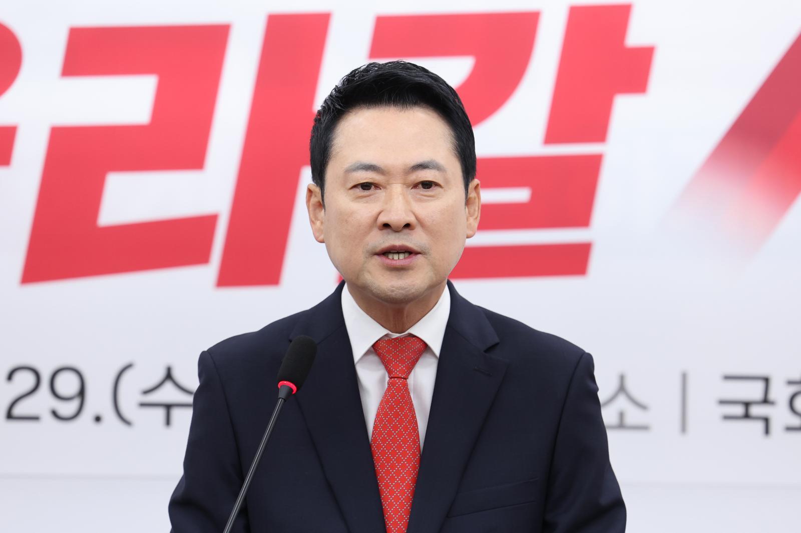 장동혁, 李 ‘소풍 발언’ 직격…“靑 아방궁 들어앉더니 현실감각 제로”