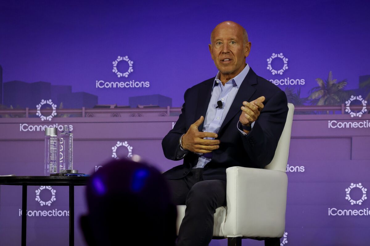 Barry Sternlicht’s Starwood Halts Redemptions From REIT