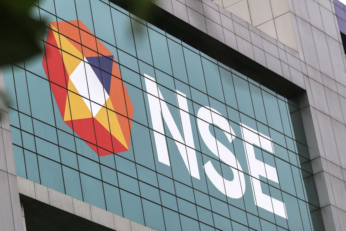 Tiger Global-Backed Spinny Said to Hire Banks for Indian IPO