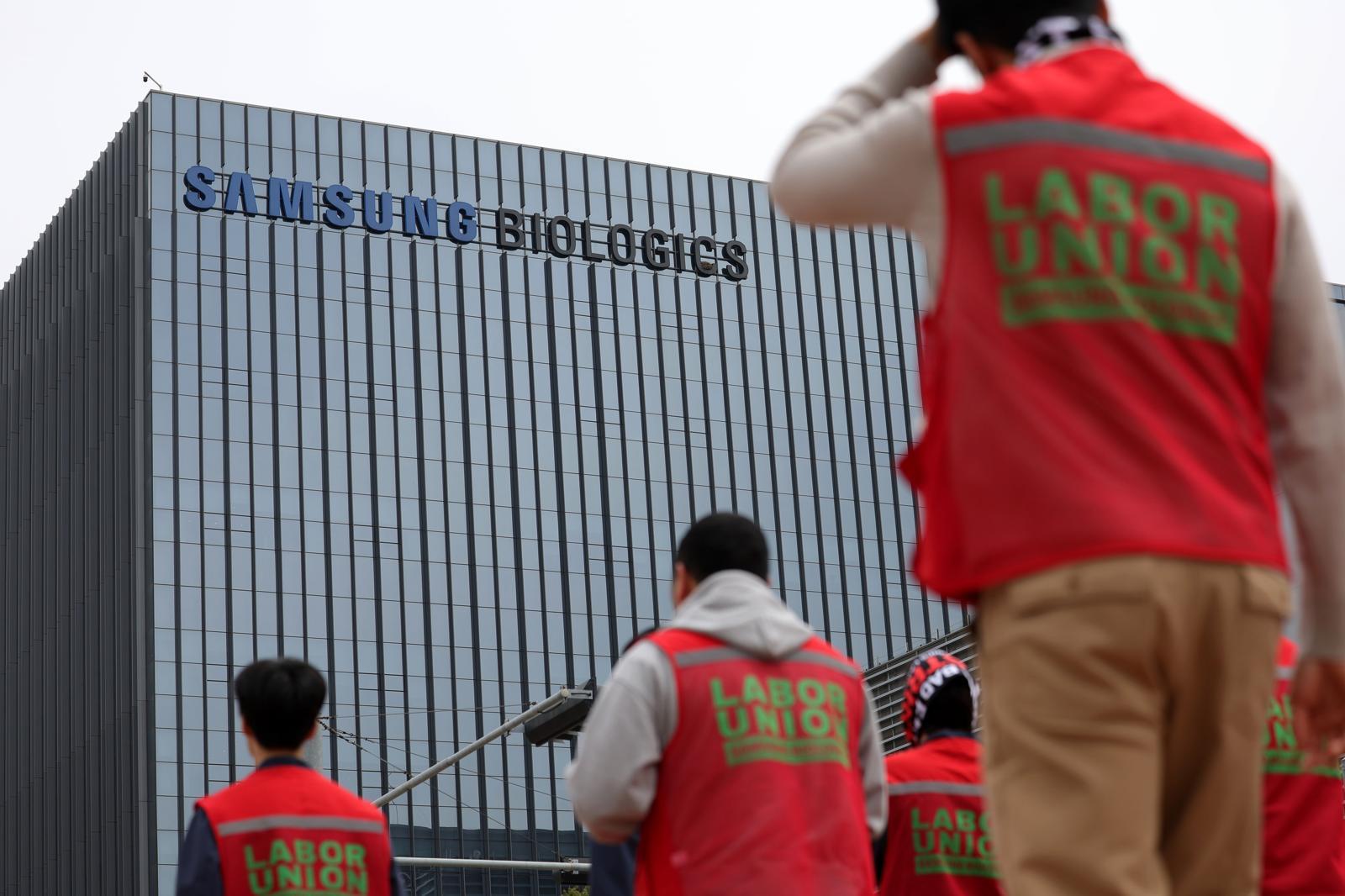 삼성바이오로직스 첫 전면파업…공장 멈췄다