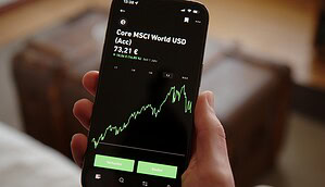 Wird Bitcoin den MSCI World einholen oder bleiben Aktien langfristig überlegen?