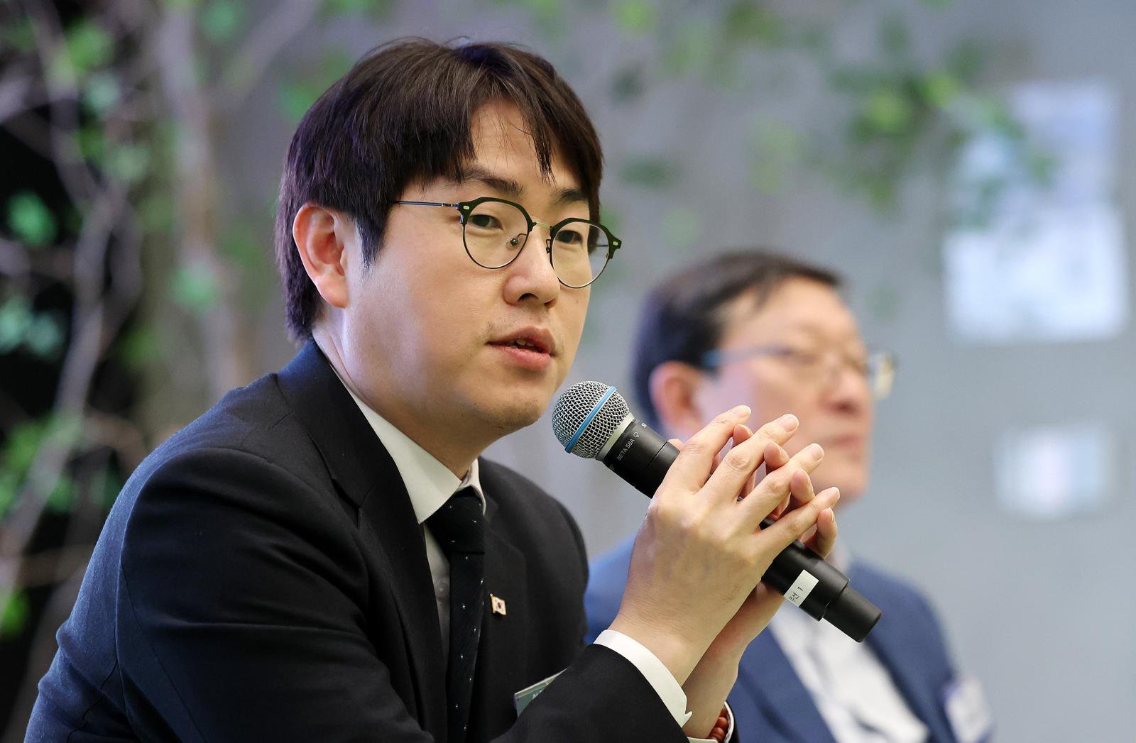 부산 북갑 출마 하정우 -한동훈 SNS서 설전