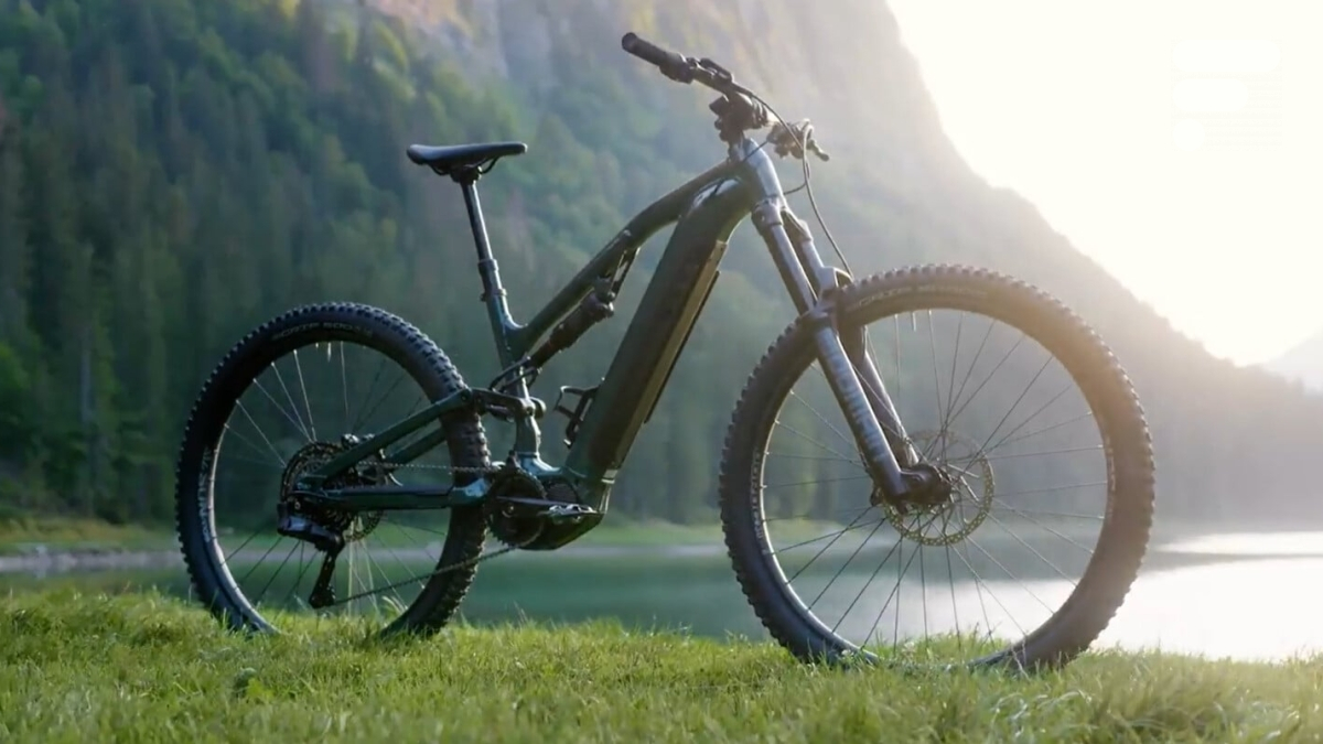 Decathlon enlève 700 € à son Rockrider E-Feel 900 S, un puissant VTTAE tout suspendu