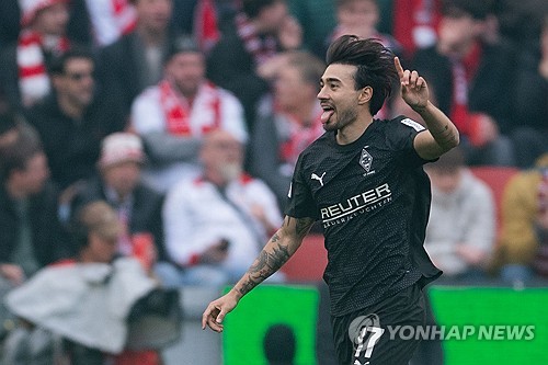 Korean German midfielder Castrop defends 'aggressive' play, vows discipline at World Cup