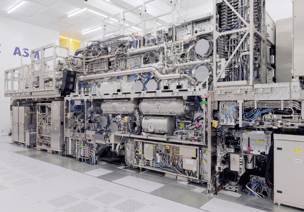 TSMC ha decidido dar la espalda (por el momento) a la máquina de fabricación de chips más avanzada de ASML
