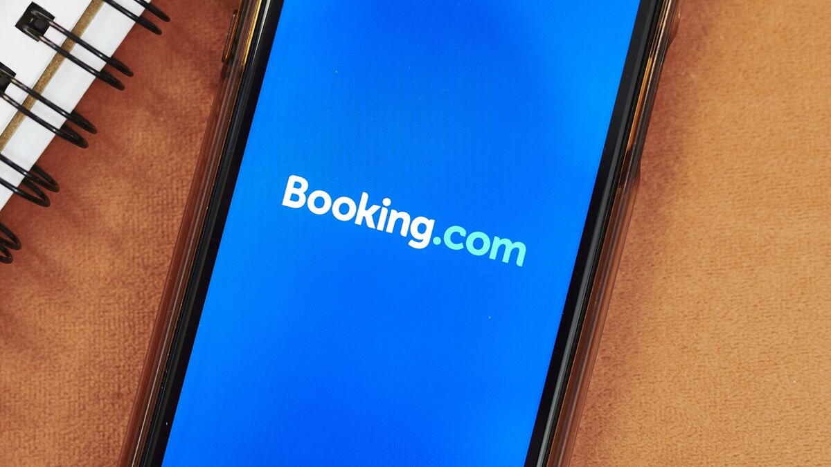 Iran War Disrupts Travel More Than Prices: Booking CEO